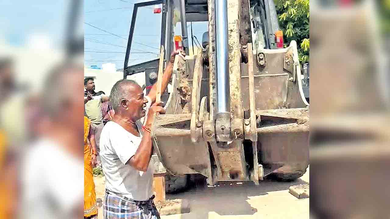 ఎన్టీఆర్‌నగర్‌లో ఉద్రిక్తత