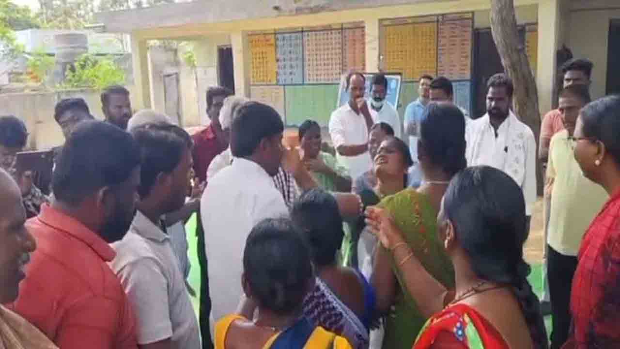 దళిత మహిళపై దాడి