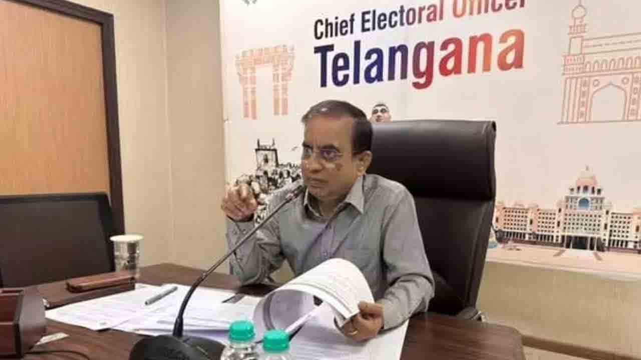 అదనపు సీఈవో నియామకంపై వివాదం