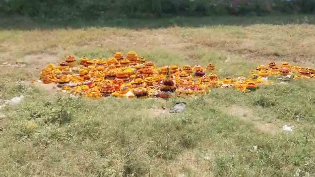 Bathukamma | బతుకమ్మ పండుగకు కనీస ఏర్పాట్లు చేయని కాంగ్రెస్‌ సర్కార్‌.. వీడియో