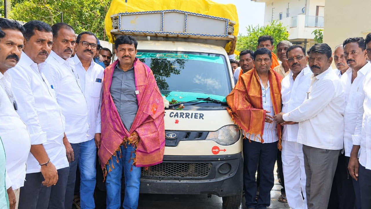 Cotton Procurement | కుభీర్‌లో పత్తి కొనుగోళ్లకు శ్రీకారం..క్వింటాల్‌కు రూ.9,100 చెల్లింపు