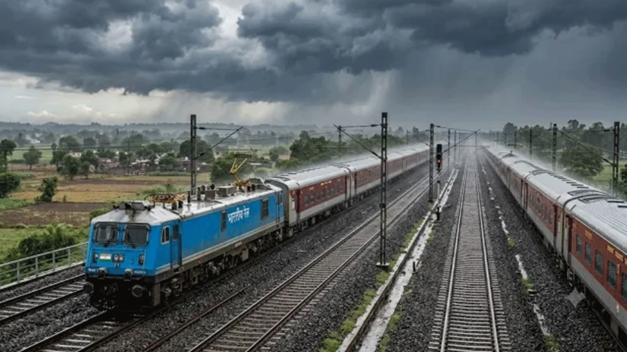 Cyclone Arnab | ‘అర్న‌బ్’ ఎఫెక్ట్‌.. ద‌క్షిణ‌మ‌ధ్య రైల్వే అప్ర‌మ‌త్తం.. ప‌లు రైళ్లు ర‌ద్దు..!