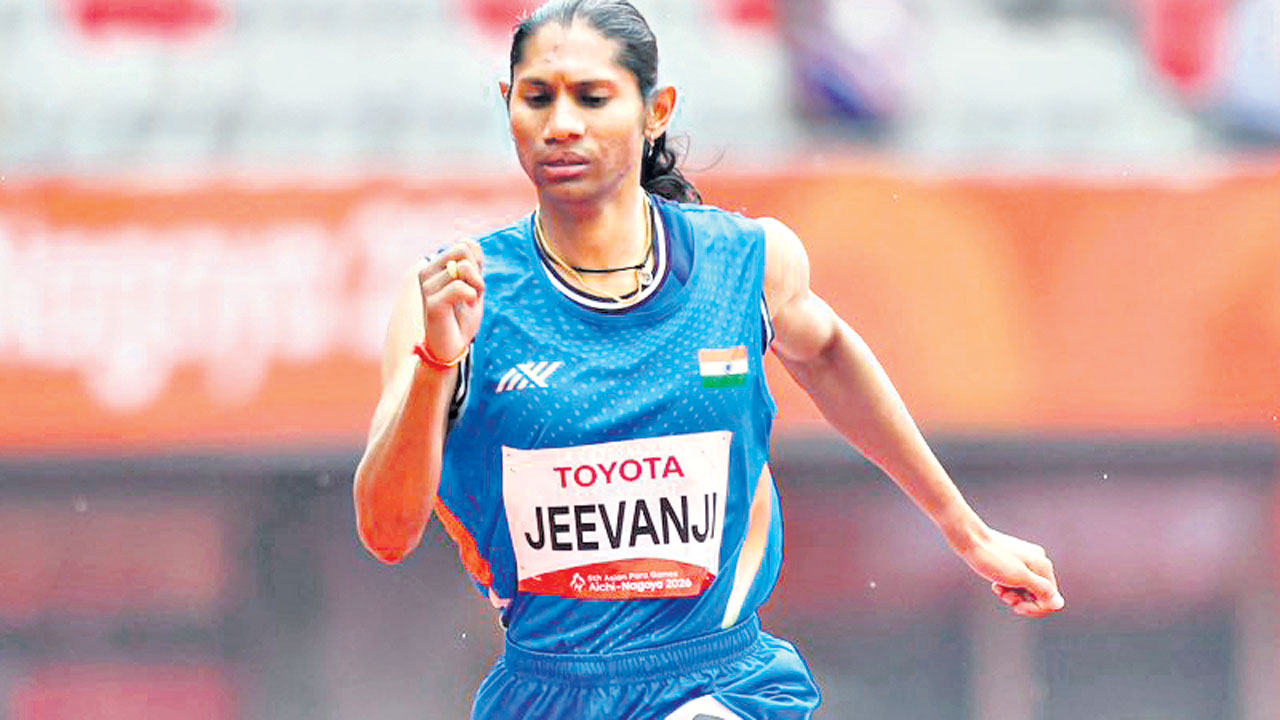 దీప్తి పసిడి పరుగు