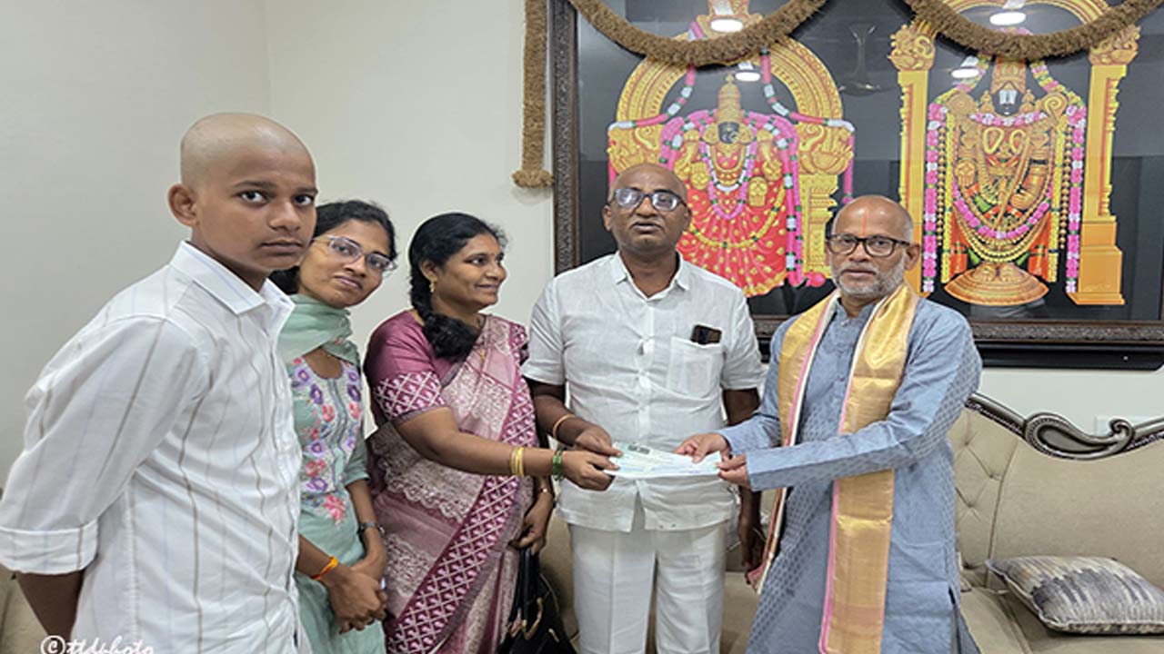 Donations | తిరుమల దేవస్థానానికి విరాళాల వెల్లువ