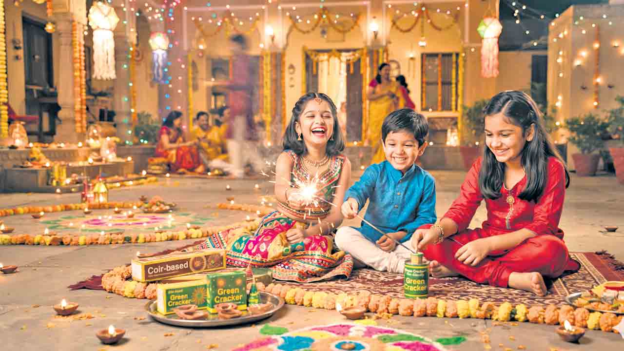 తరాల వెలుగులకు.. పచ్చదనం తోడు!