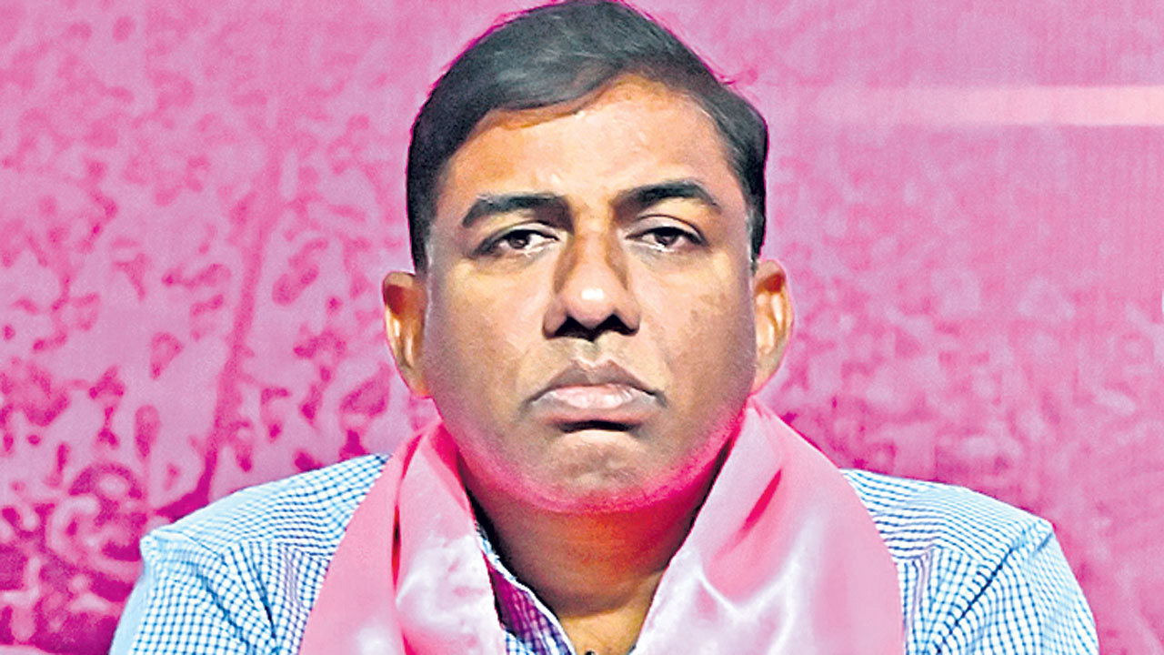 మహేశ్‌గౌడ్‌ ఒళ్లు దగ్గర పెట్టుకో!