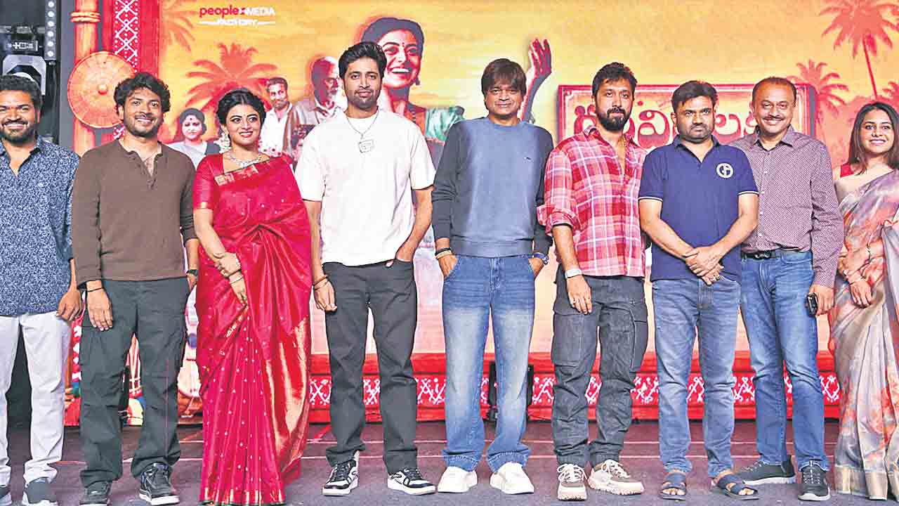 ‘గరివిడి లక్ష్మి’ స్టేజీ ఎక్కితే పూనకాలే