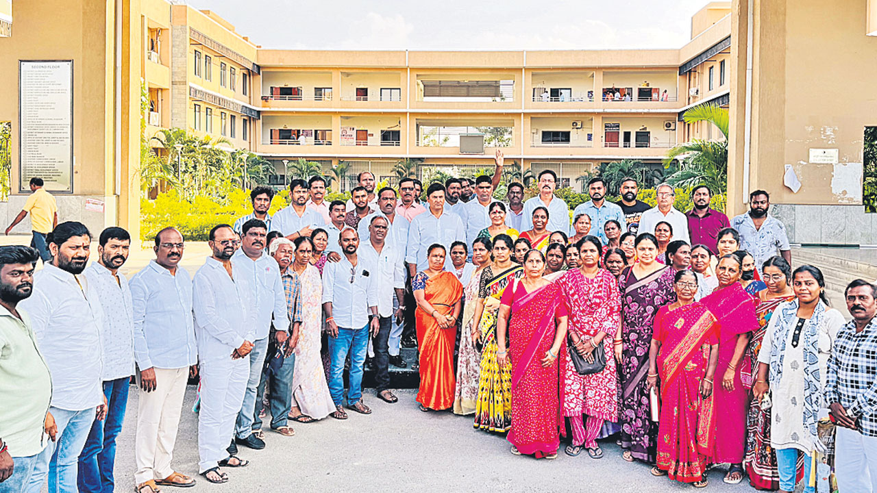 ప్రజలకు చేరువైన పాలన