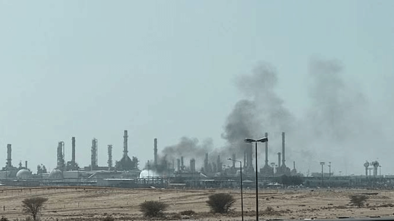 Houthis | మేం మ‌క్కా, మ‌దీనాపై దాడి చేశామ‌న‌డం అబ‌ద్ధం.. సౌదీ చ‌మురుక్షేత్రాలే మా ల‌క్ష్యం : హౌతీస్‌