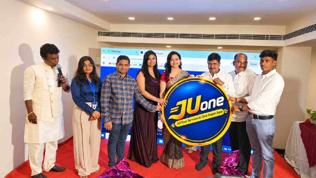 JUONE | ప్రముఖ నటి ఇంద్రజ చేతుల మీదుగా ఘనంగా ‘జుఒన్‌’ సూపర్‌ యాప్‌ లాంచ్!