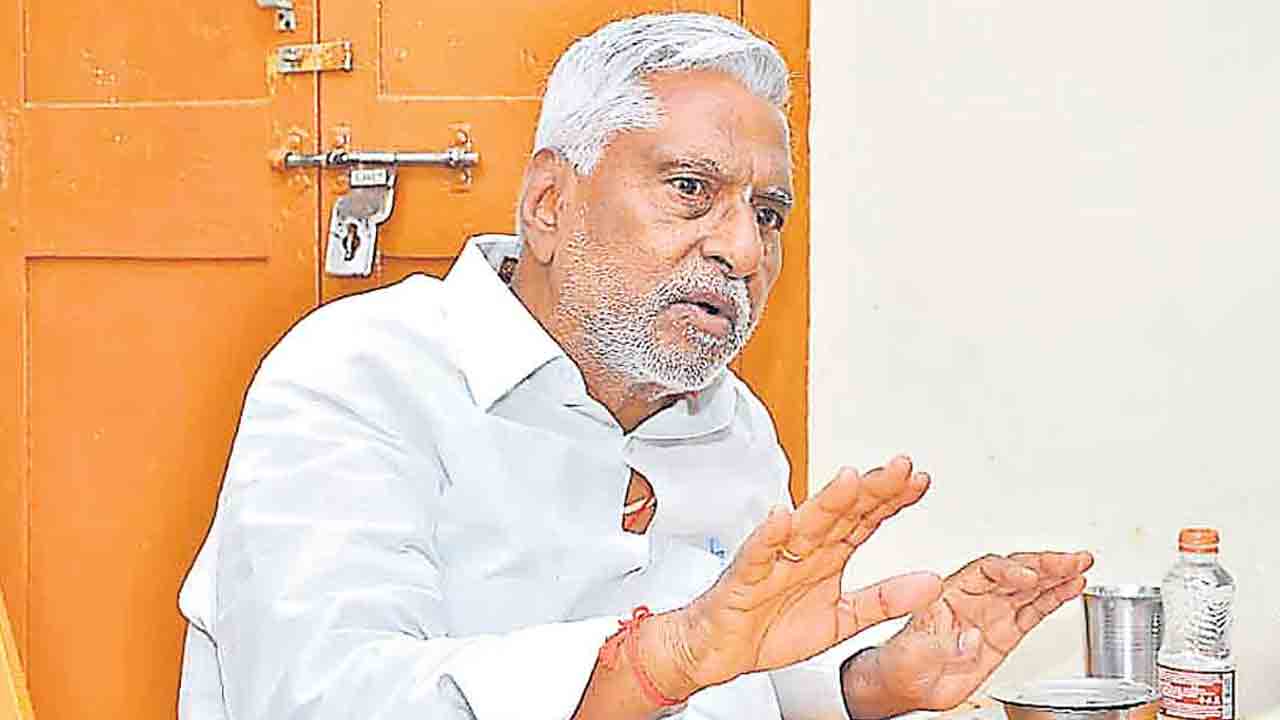 మూడేండ్లలో కాళేశ్వరం కడితే.. రేవంత్‌ కనీసం రిపేర్‌ చేయించలేరా?