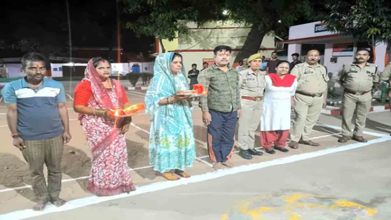 Karwa Chauth In Up Jail