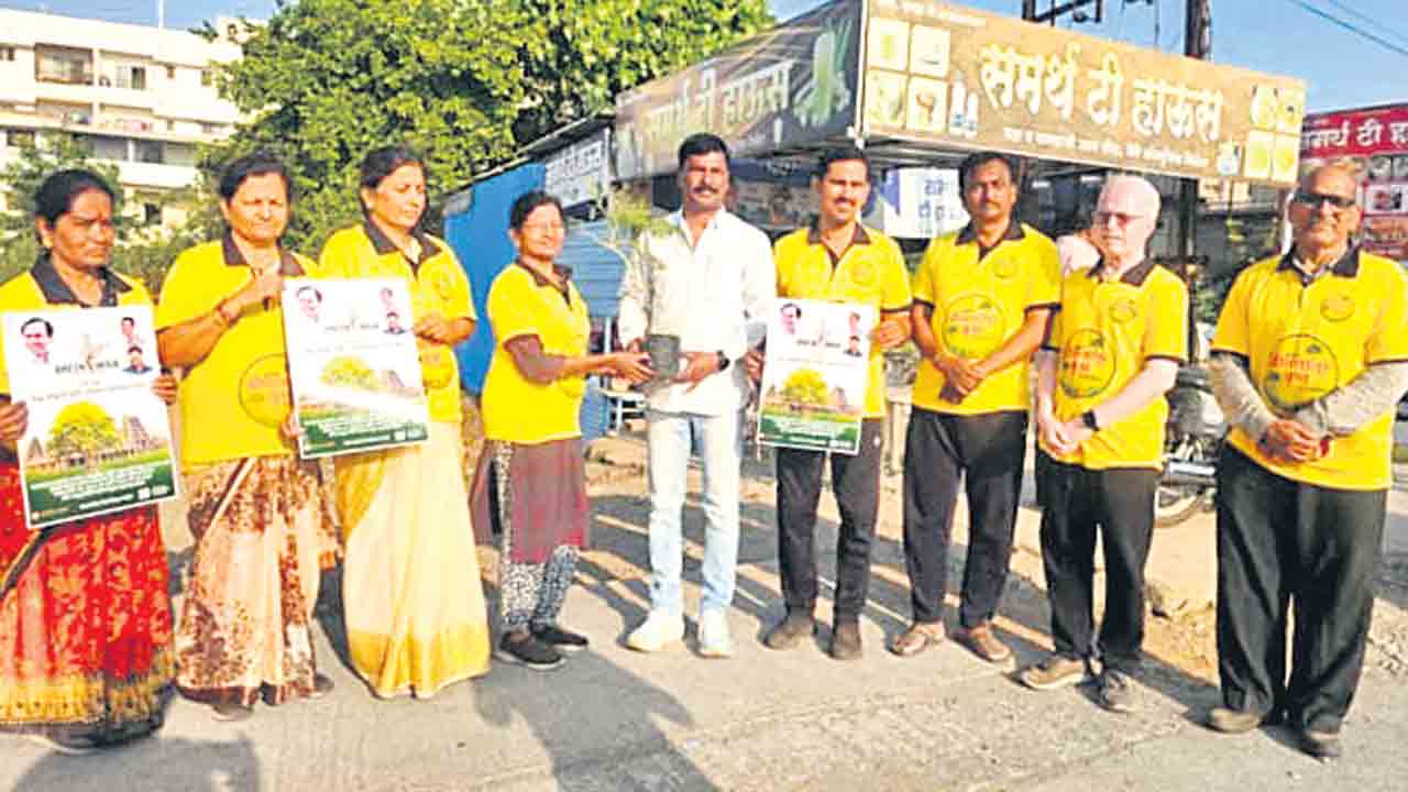 గ్రీన్‌ ఇండియా చాలెంజ్‌లో చేరిన లాతూర్‌ వృక్ష ఫౌండేషన్‌ అభినందించిన మాజీ ఎంపీ సంతోష్‌కుమార్‌