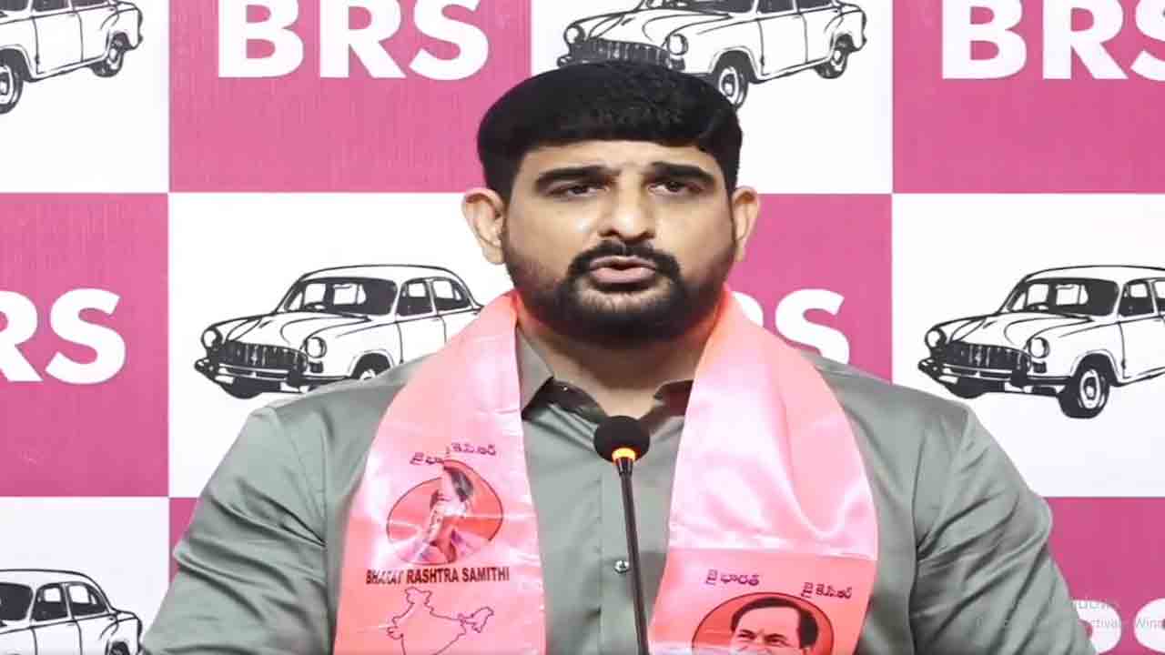 MLA Padi Kaushik Reddy | హాస్యాస్ప‌దంగా ఓటు చోరీపై రాహుల్ గాంధీ ధర్నా: ఎమ్మెల్యే పాడి కౌశిక్ రెడ్డి