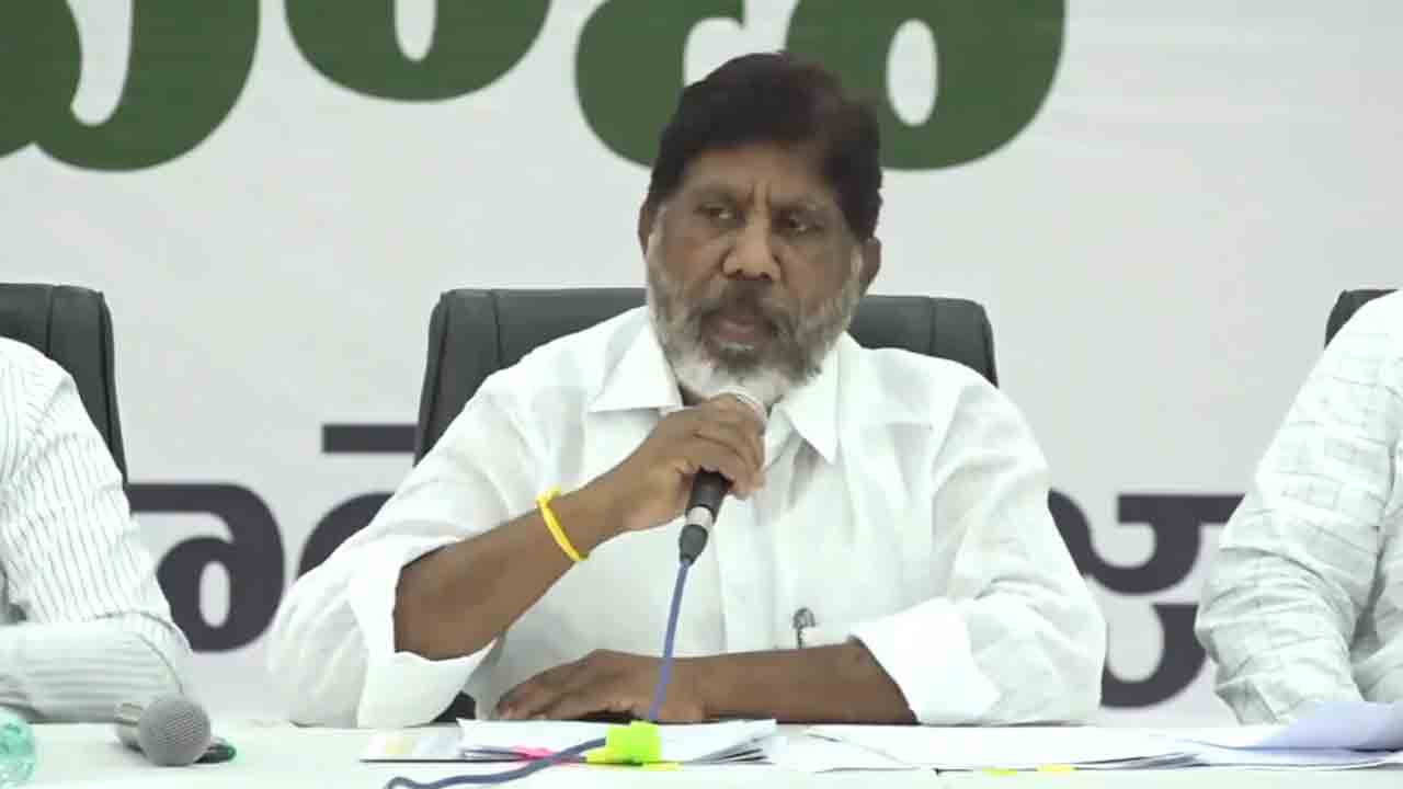 Mallu BhattiVikramarka | కోతలు లేకుండా కరెంట్ సరఫరా చేయగలిగాం.. చేస్తున్నాం : డిప్యూటీ సీఎం మల్లు భట్టి విక్రమార్క