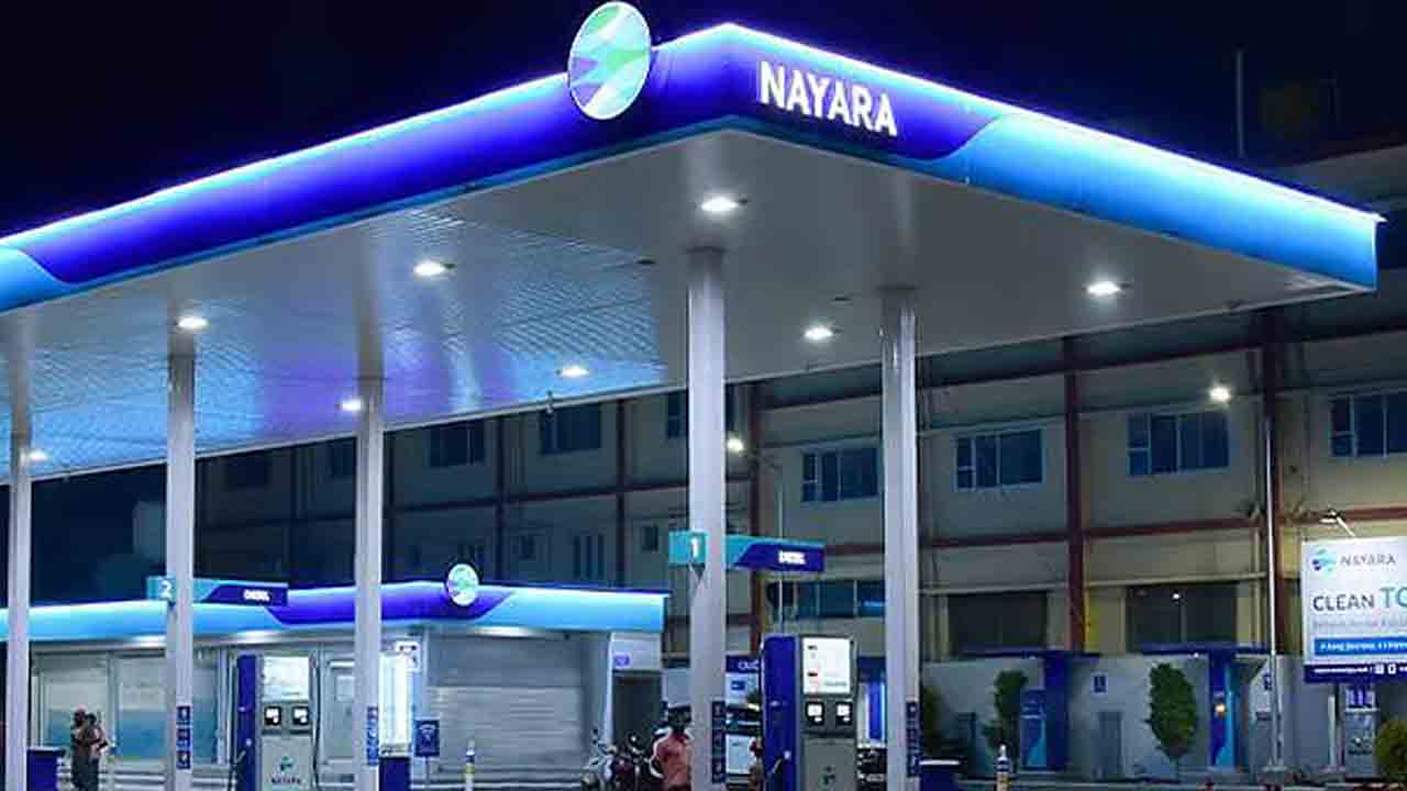 నయారా పెట్రోల్‌, డీజిల్‌ ధరల పెంపు