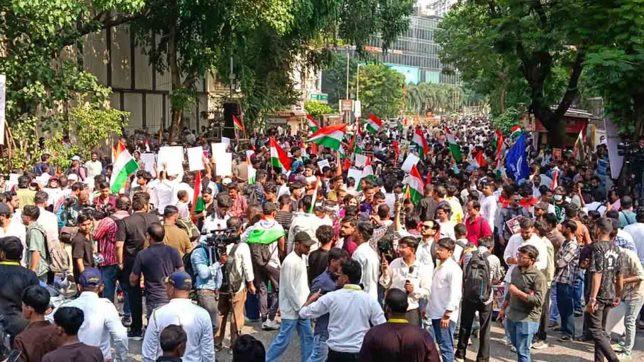 ఆందోళనలో మైనర్ల భాగస్వామ్యం