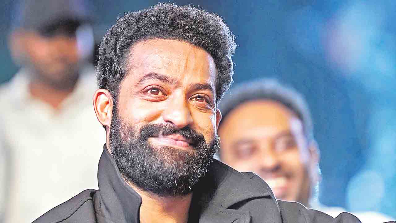 నెల్సన్‌ దర్శకత్వంలో రాక్‌?