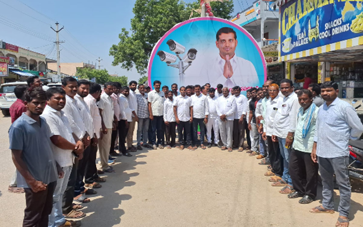 ‘నేరాల నియంత్రణలో సీసీ కెమెరాలు కీలకం’