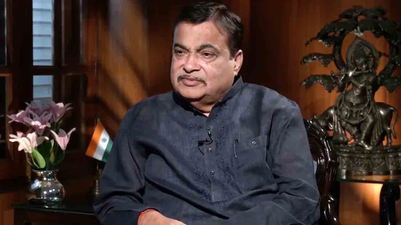 ఎక్స్‌ప్రెస్‌వేలపై 120 కి.మీ. స్పీడ్‌ దాకా ఫైన్‌ వేయొద్దు