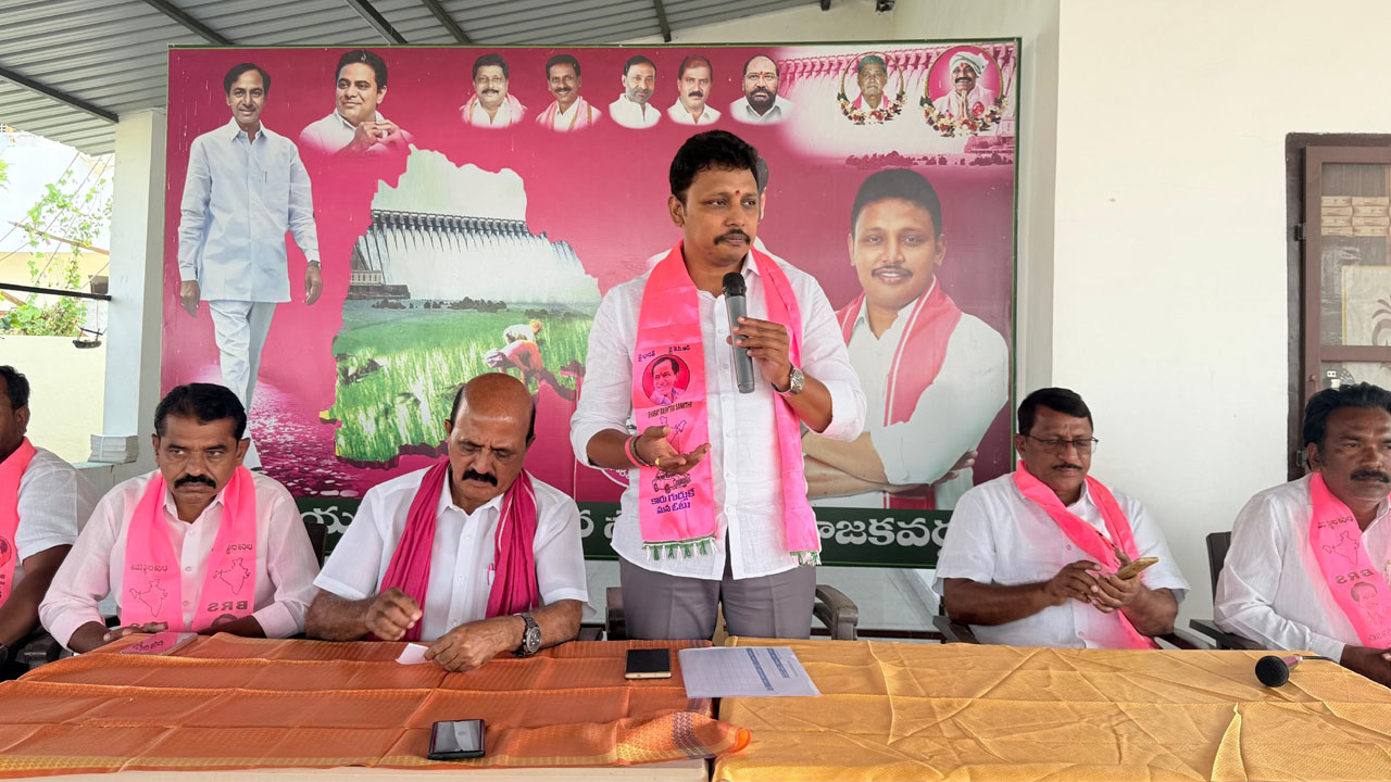 Nomula Bhagat Kumar | గ్రాడ్యుయేట్ ఎమ్మెల్సీ ఎన్నికల్లో బీఆర్ఎస్ అభ్యర్థి గెలవడం తథ్యం : మాజీ ఎమ్మెల్యే నోముల