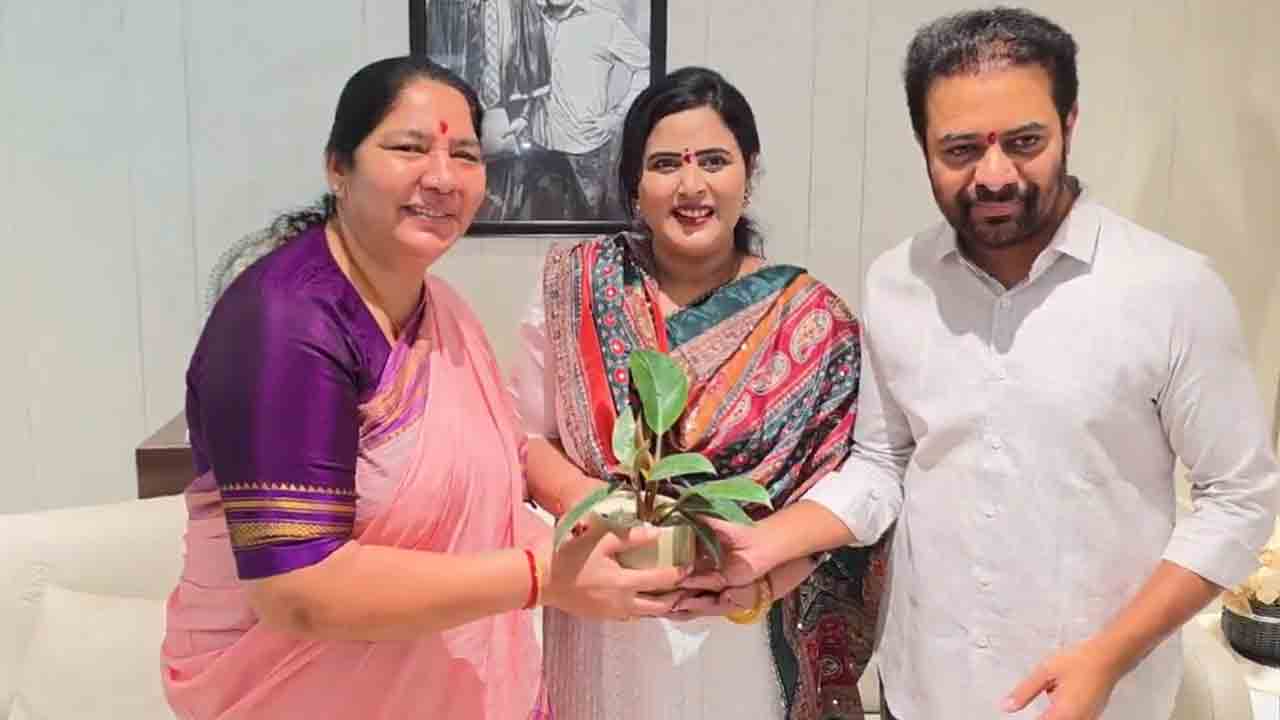 Satyavathi Rathod | స‌త్య‌వ‌తి రాథోడ్‌కు కేటీఆర్ బ‌ర్త్ డే విషెస్‌.. వీడియో