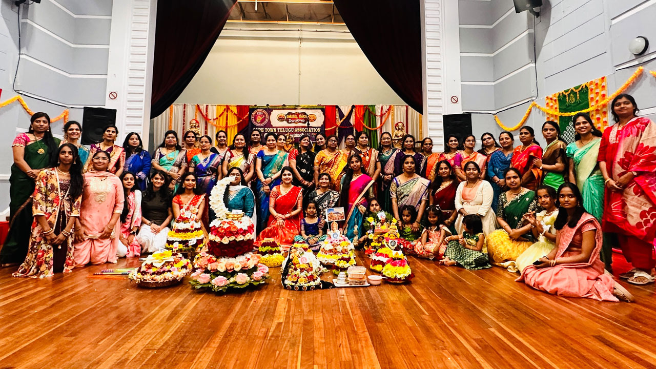 Bathukamma Celebrations | దక్షిణాఫ్రికాలో ఘనంగా సద్దుల బతుకమ్మ సంబరాలు