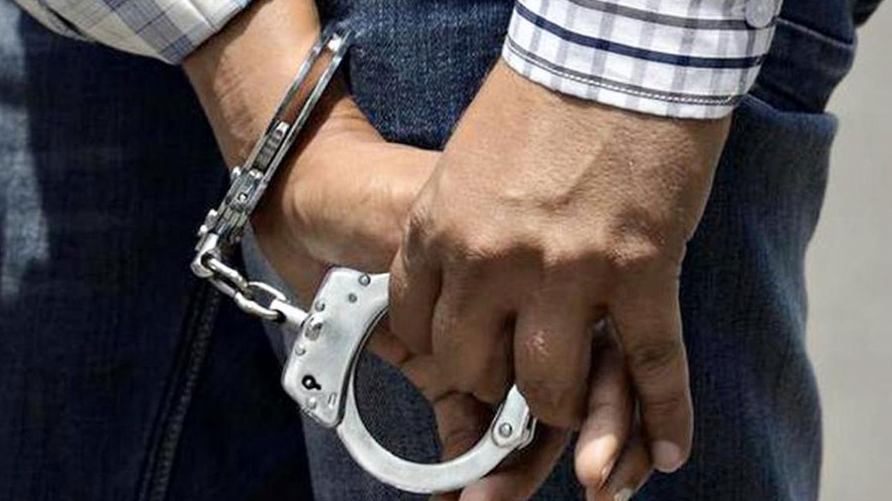 ప్రాణం తీసిన మెట్రో సీటు గొడవ