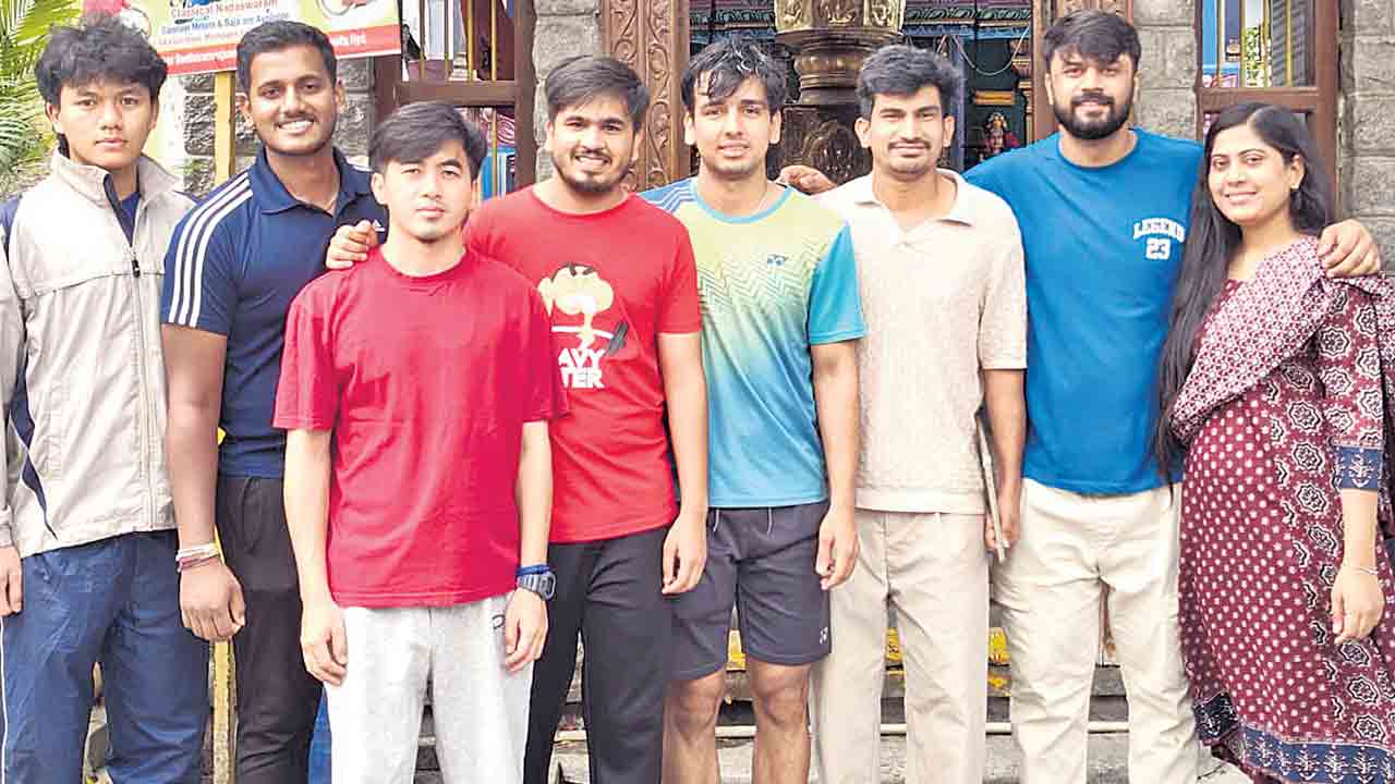 Uma And Mayur With Athletes