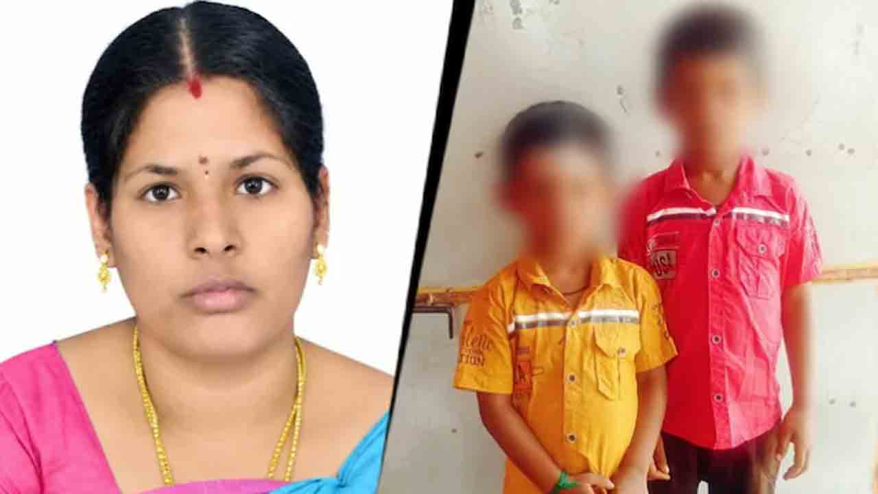 Woman Sets on fire With Sons | బహిరంగంగా భార్య చెంపపై కొట్టిన భర్త.. ఇద్దరు పిల్లలతో కలిసి   నిప్పంటించుకున్న మహిళ
