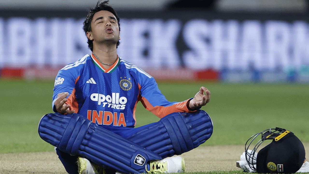 NZvIND: అభిషేక్ 113, వైభ‌వ్ 45..  మూడో టీ20లో ఇండియా విజ‌యం