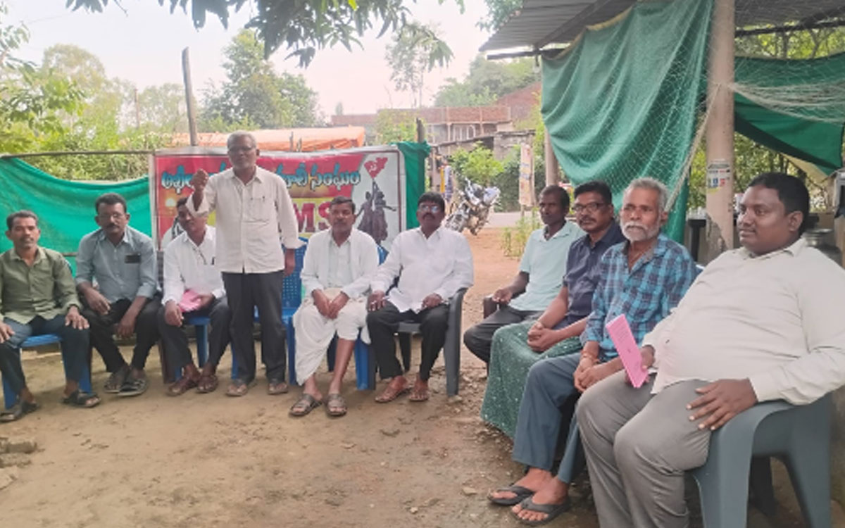 ‘టేకులపల్లి, గుండాల, ఇల్లెందు మండలాలను కరువు మండలాలుగా ప్రకటించాలి’