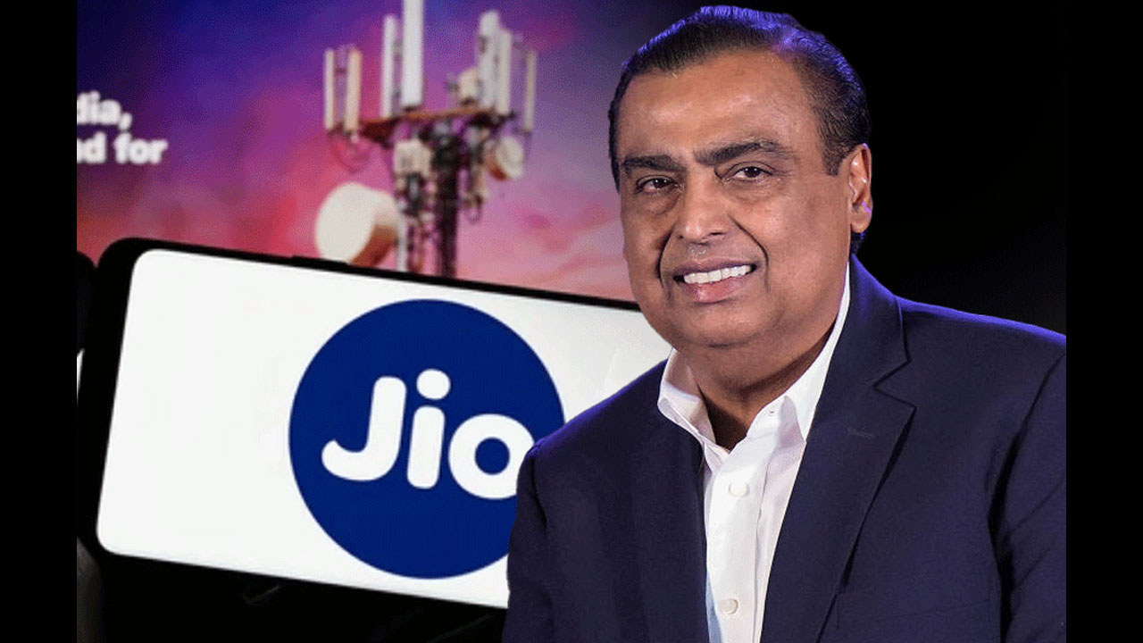100 నిమిషాల్లో ఊదిపారేశారు