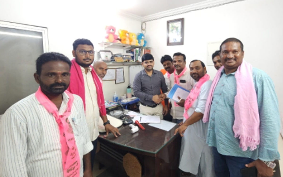 ‘బీఆర్ఎస్ పట్టభద్రుల ఎమ్మెల్సీ అభ్యర్థిని గెలిపించాలి’