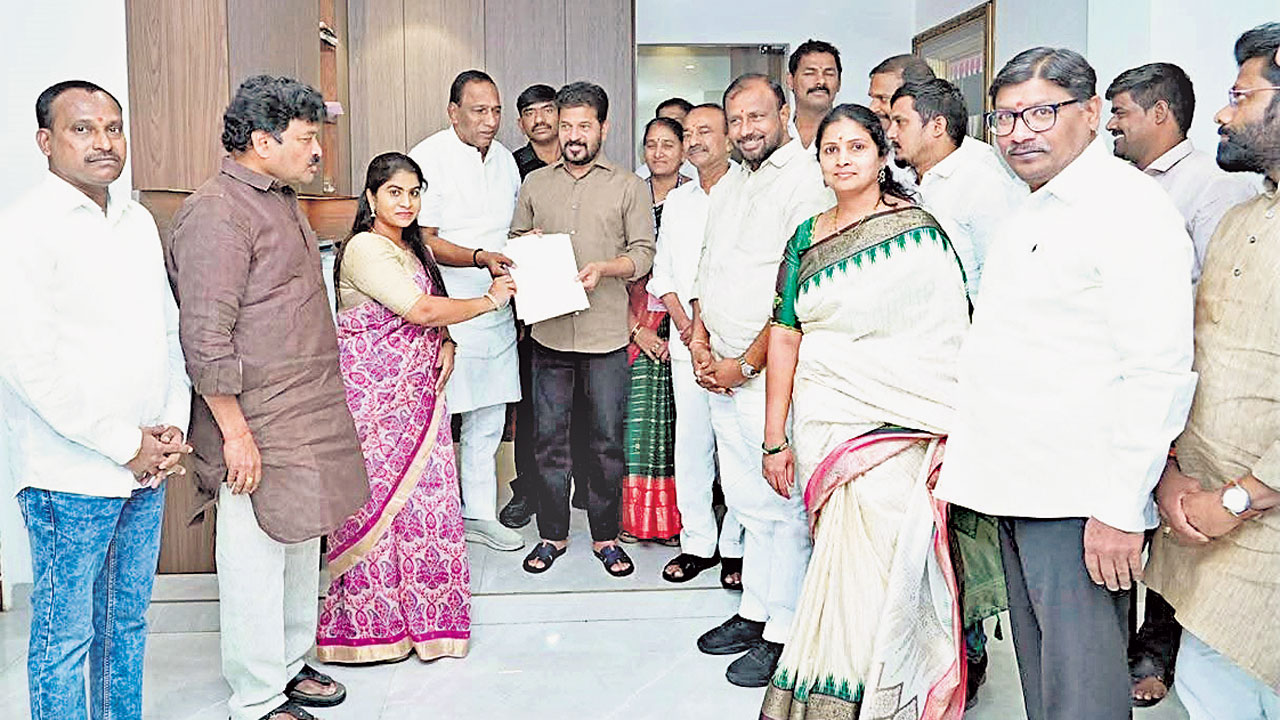 అవస్థలు ఇంకెన్నాళ్లు?