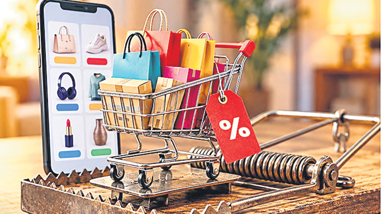 60% డిస్కౌంట్‌ ముసుగులో 100% దోపిడీ