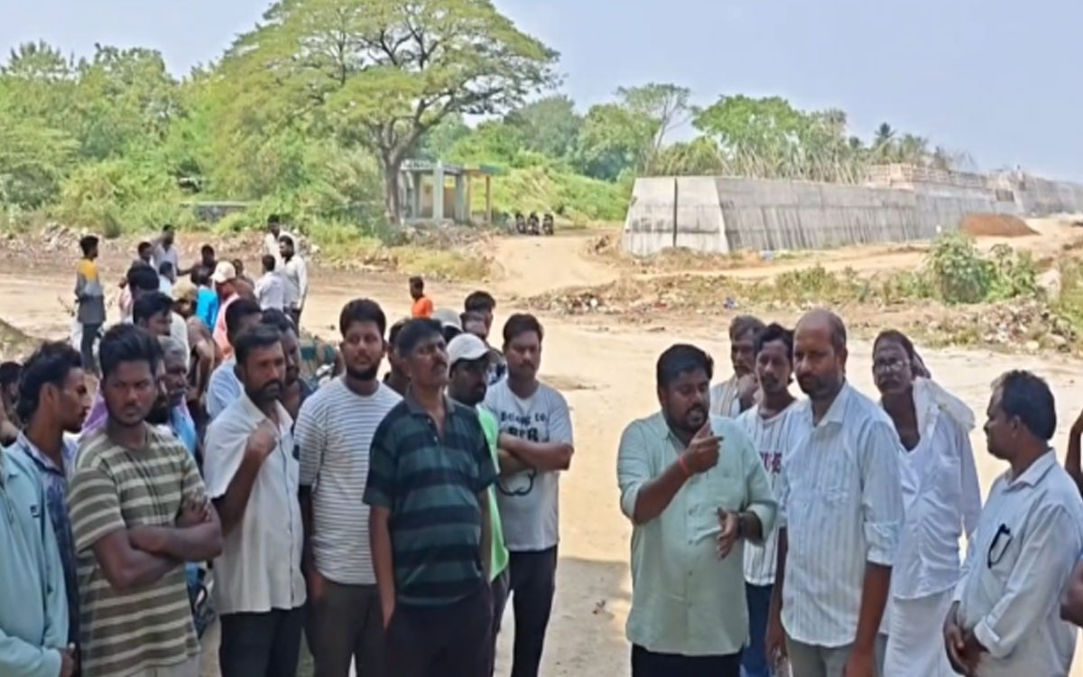 చివరి మజిలీ కోసం తీవ్ర ఇబ్బందులు