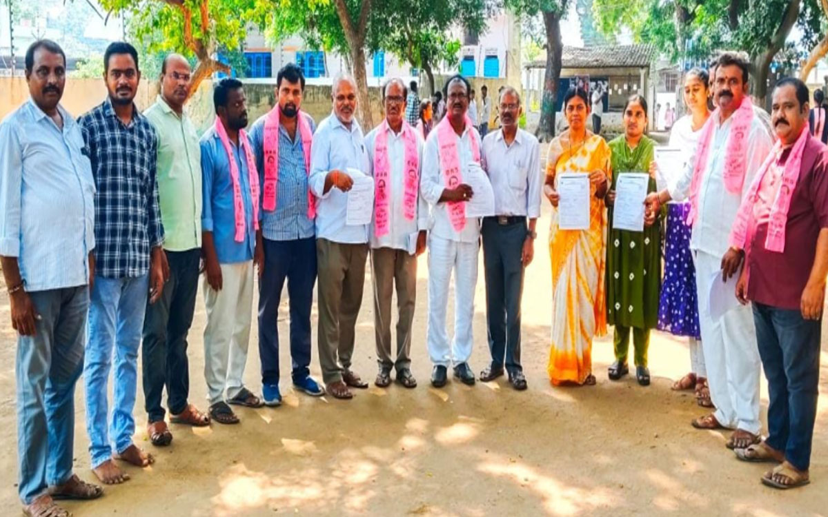 ‘అర్హులైన పట్టభద్రులందరూ ఓటర్లుగా నమోదు కావాలి’