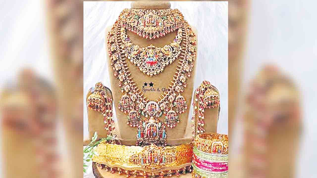 డౌన్‌ట్రెండ్‌లో గోల్డ్‌, వెండి