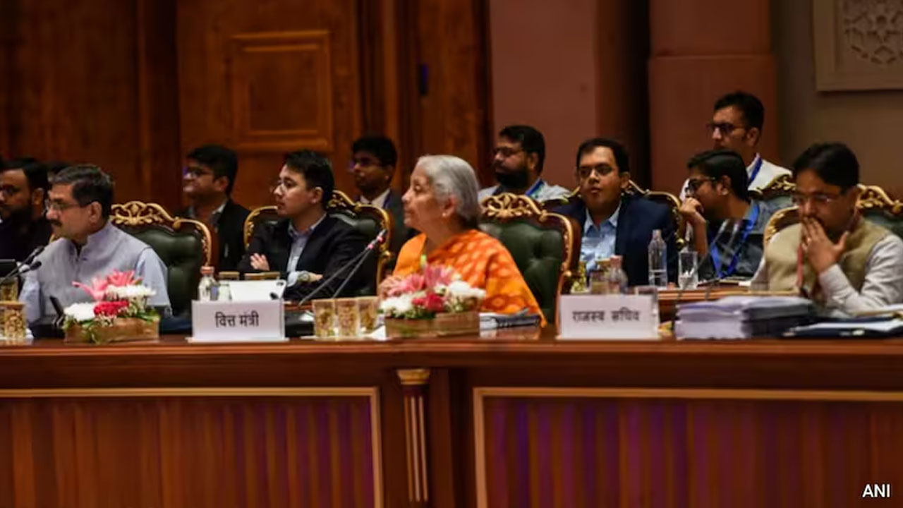 GST Council: జీఎస్టీ ఆఫీస‌ర్లకు అరెస్ట్ చేసే అధికారం లేదు: జీఎస్టీ మండ‌లి కొత్త నిర్ణ‌యం