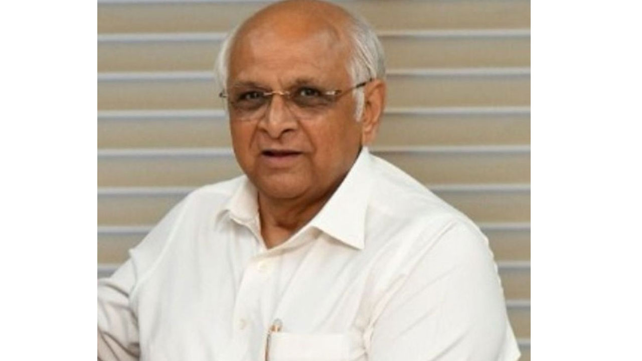 Gujarat: వీహెచ్‌పీ డిమాండ్‌తో.. ప్ర‌భుత్వ మ్యాగ్జిన్ నుంచి వివాదాస్ప‌ద క‌విత తొల‌గింపు