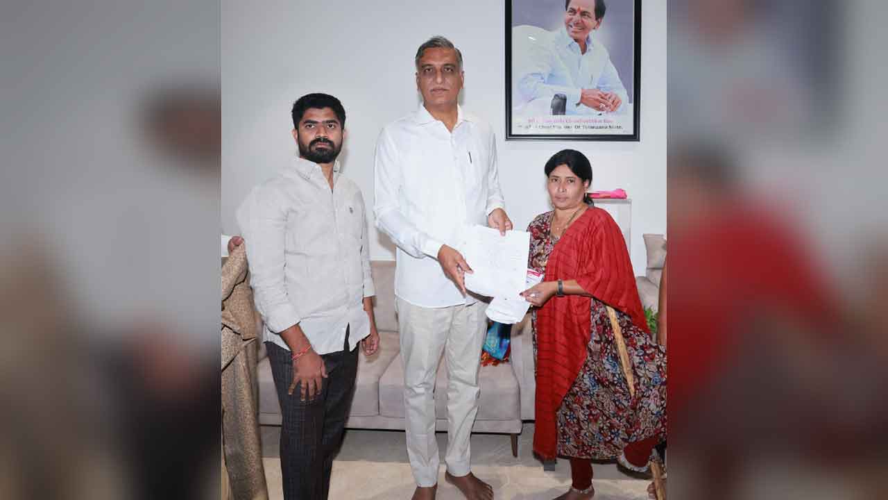Harish Rao | దివ్యాంగుల సంస్థకు రెండేళ్లుగా రూ.16 లక్షల బిల్లులు పెండింగ్‌.. హరీశ్‌రావు ఆగ్రహం