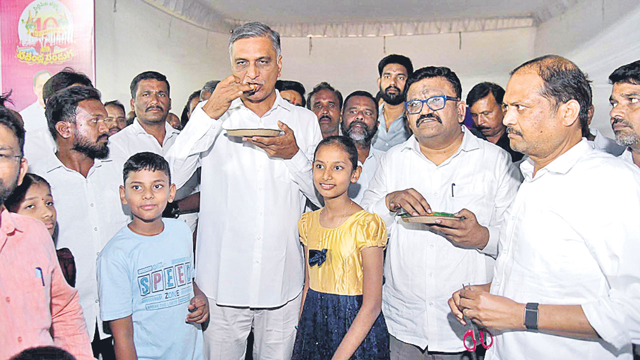 కేసీఆర్‌ వల్లే ప్రగతిపథంలో తెలంగాణ