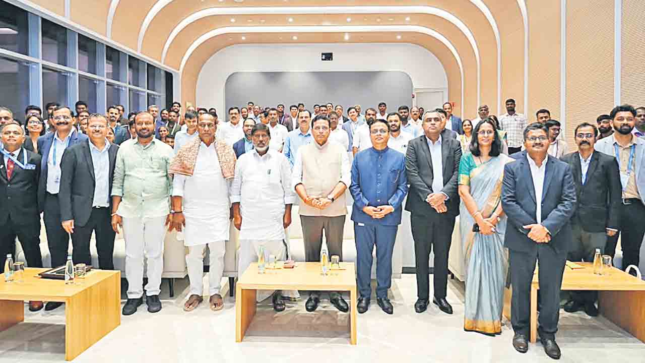 హైదరాబాద్‌లో ఇన్ఫీకి కొత్త డెవలప్‌మెంట్‌ బ్లాక్‌