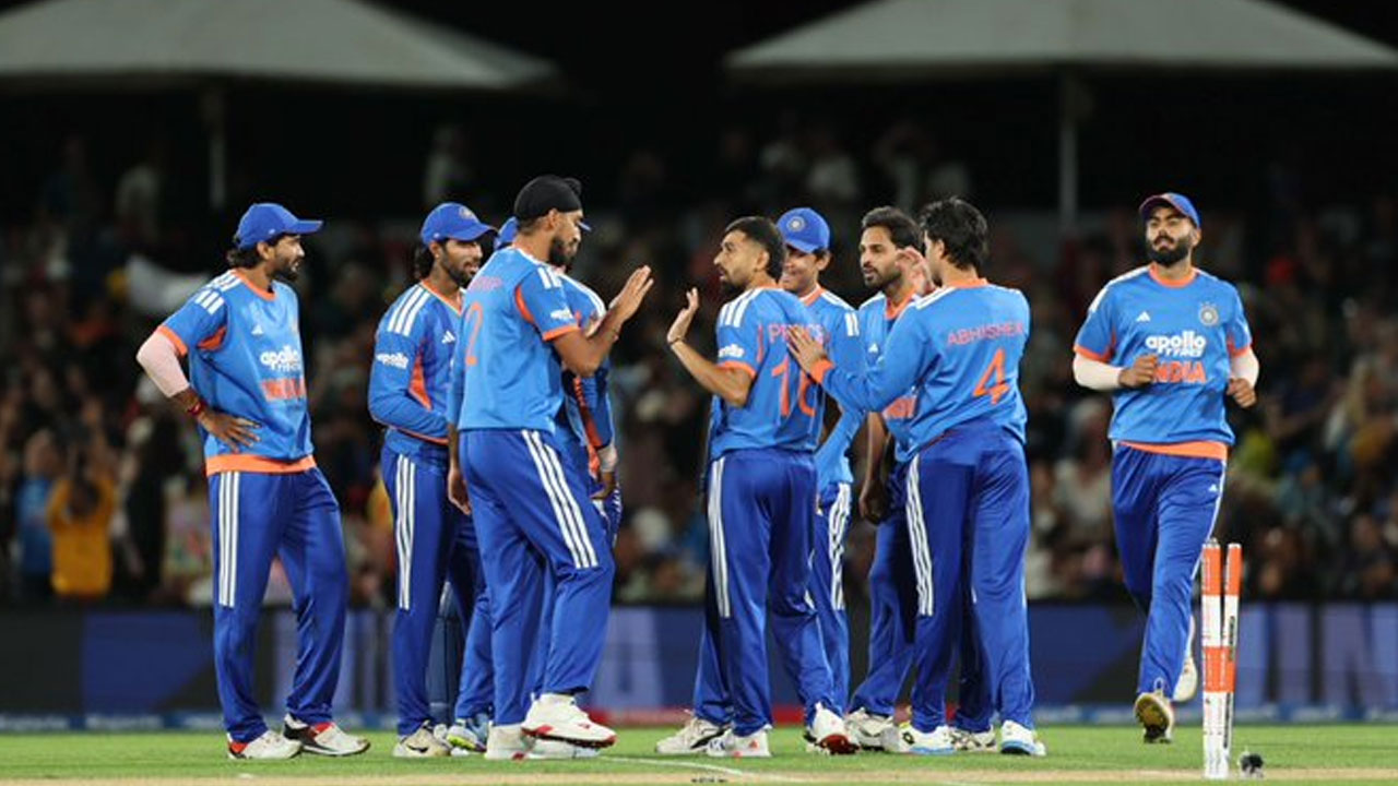 NZvIND: ఇండియా టార్గెట్ 181