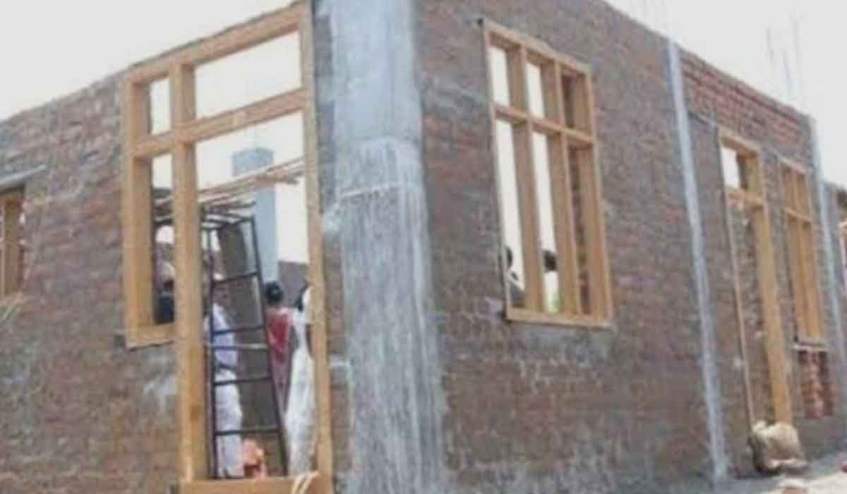 Indiramma houses | పునాదులు దాటని ఇందిరమ్మ ఇండ్లు.. కరీంనగర్‌ జిల్లాలో 30 శాతమే పూర్తి
