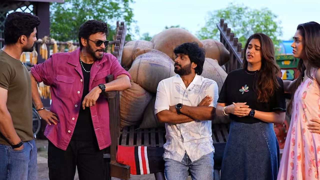 Anil Ravipudi | వెంకటేష్‌ సినిమాలో స్టార్ డైరెక్టర్‌.. అనిల్ రావిపూడి ఇచ్చిన పాత్రకి న్యాయం చేస్తాడా..!