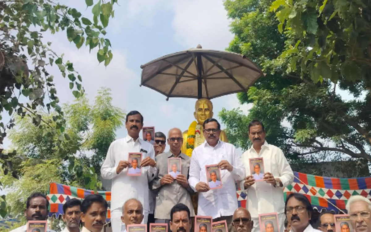 ‘సామాజిక సమస్యలను కళాత్మకంగా మలచిన కేఎల్’