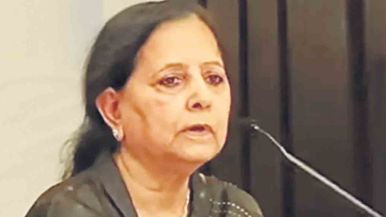 కొలీజియంలో ‘బంధుప్రీతి’!