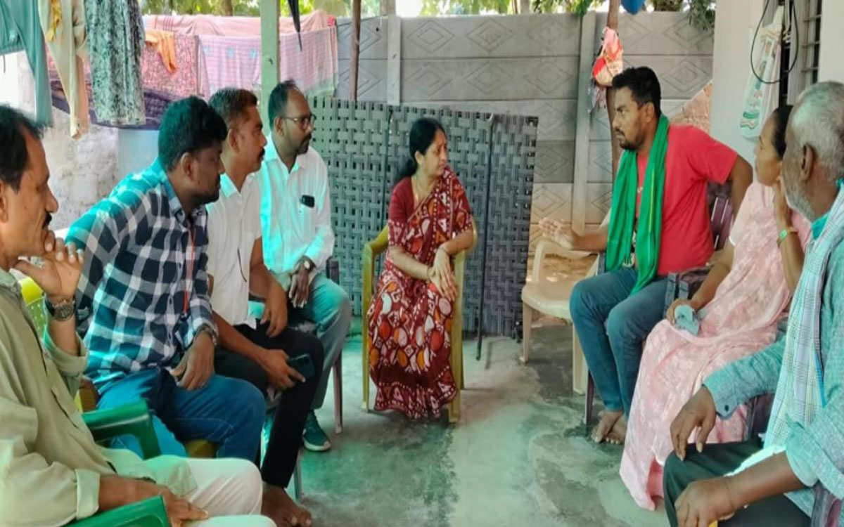 కార్యకర్తలకు బీఆర్ఎస్ పార్టీ అండ : కాపు సీతాలక్ష్మి